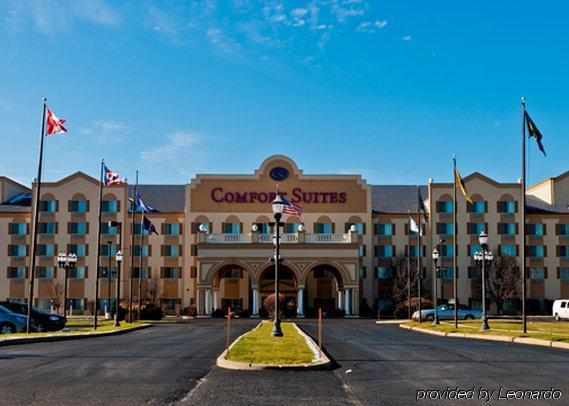 Comfort Suites University Area Notre Dame-Саут-Бенд Екстер'єр фото
